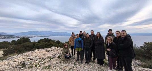 Studenti Agromediteranskog fakulteta učili o bioraznolikosti Čiova uz vodstvo Marka Cvrlje